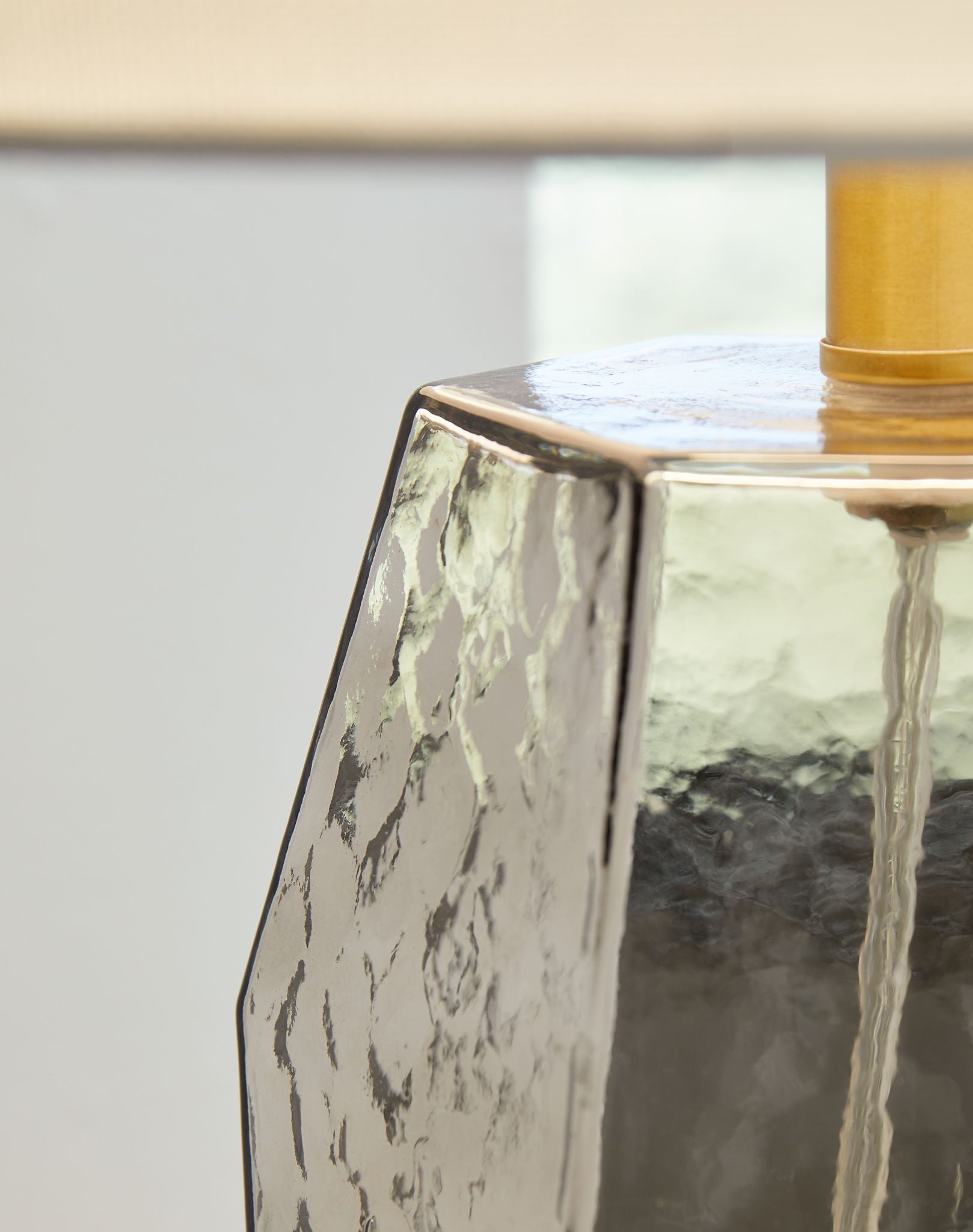 Taylow - Glass Table Lamp - Gray