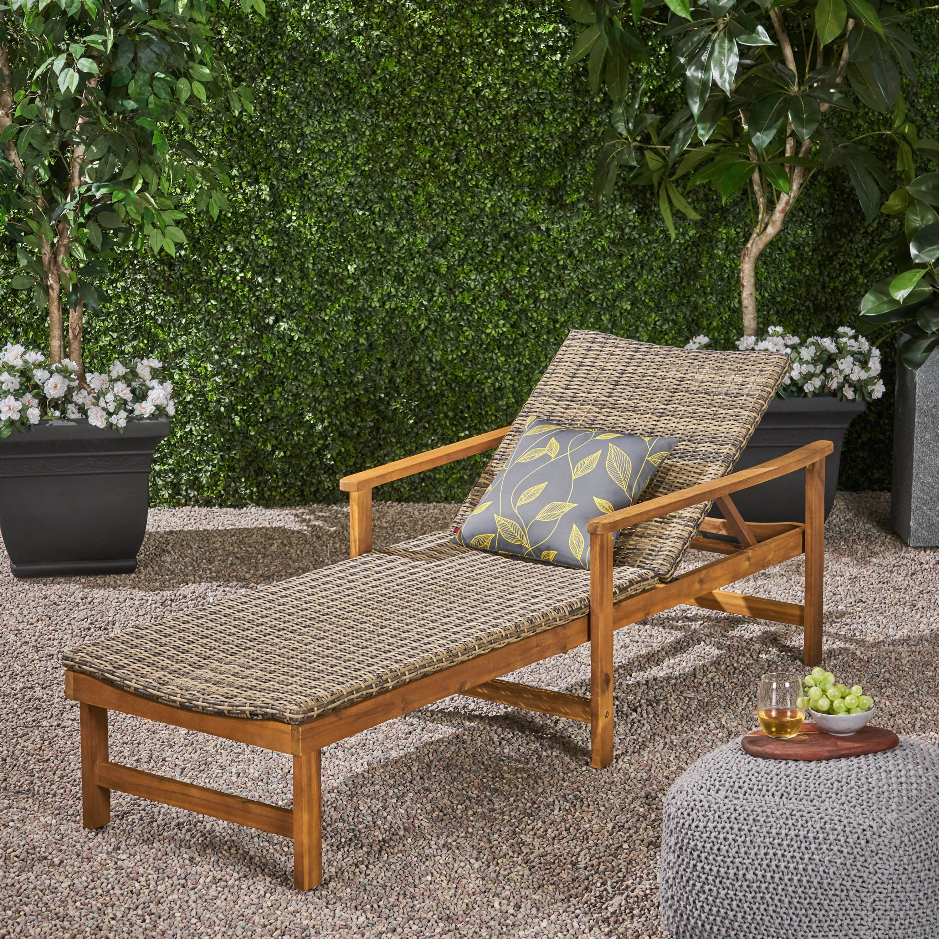Hampton Wood & Wicker Chaise Lounge | Patio Furniture