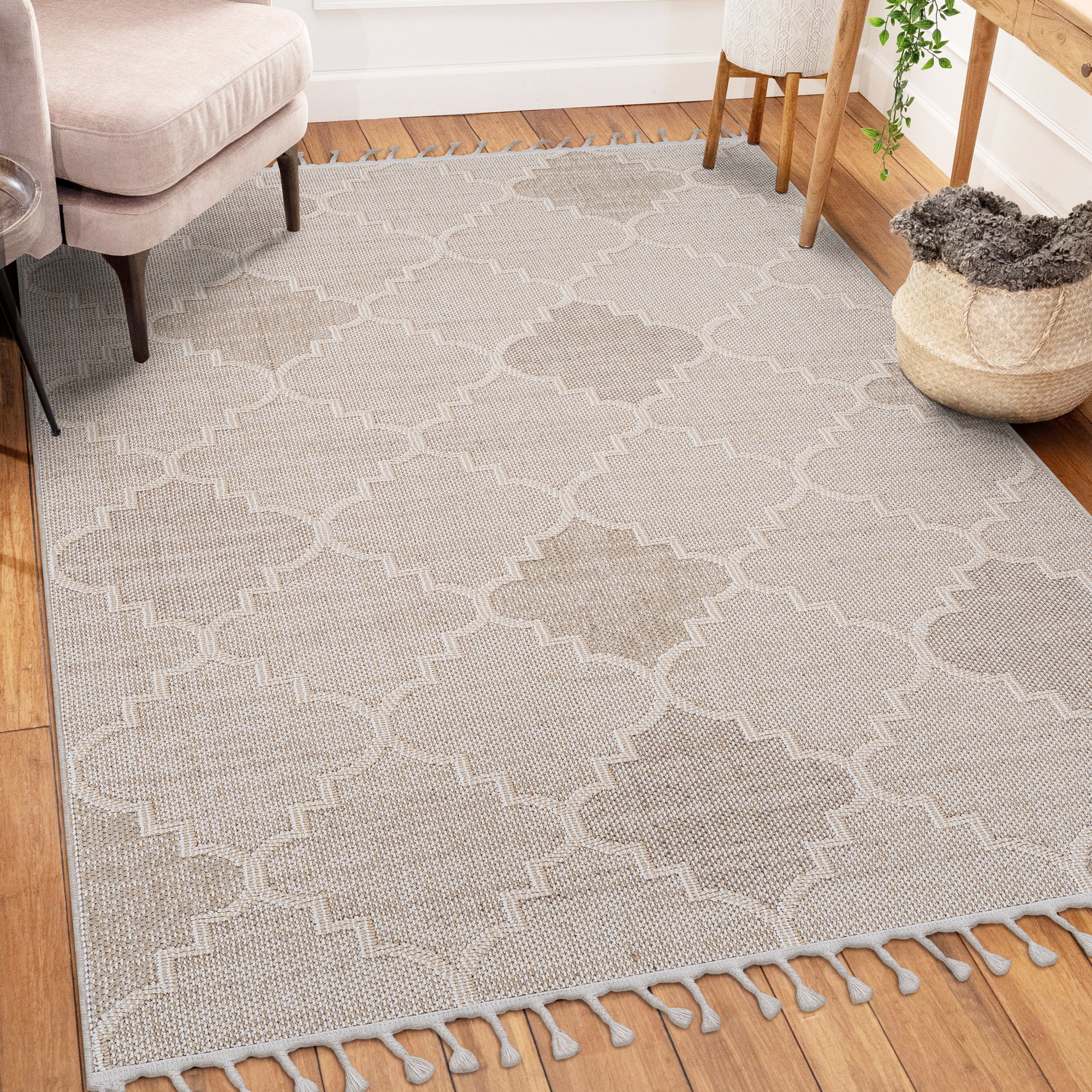 Cream Trellis Rug: Loom & Luxe 6x9 Outdoor
