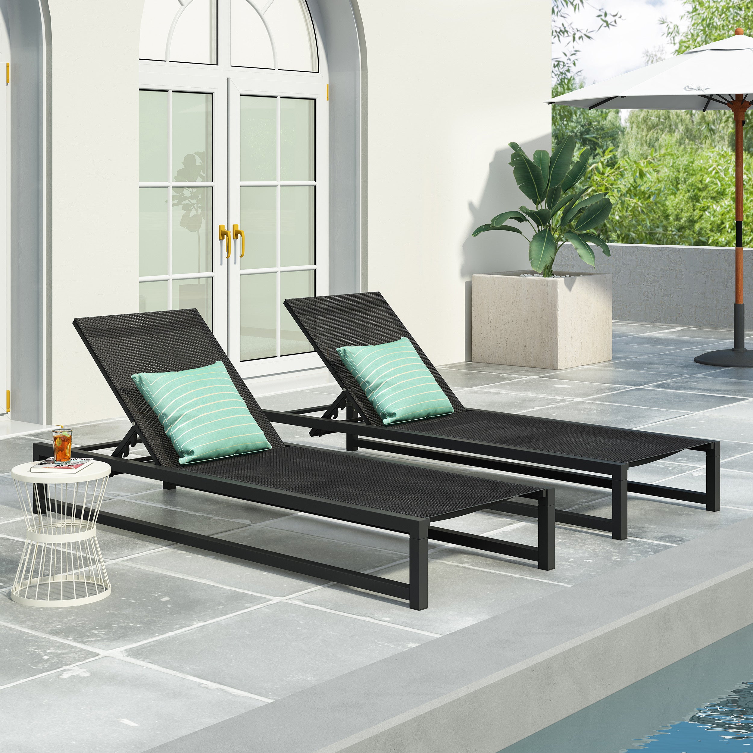 Venice Outdoor Chaise Lounge: Weather-Resistant Patio Sun Lounger