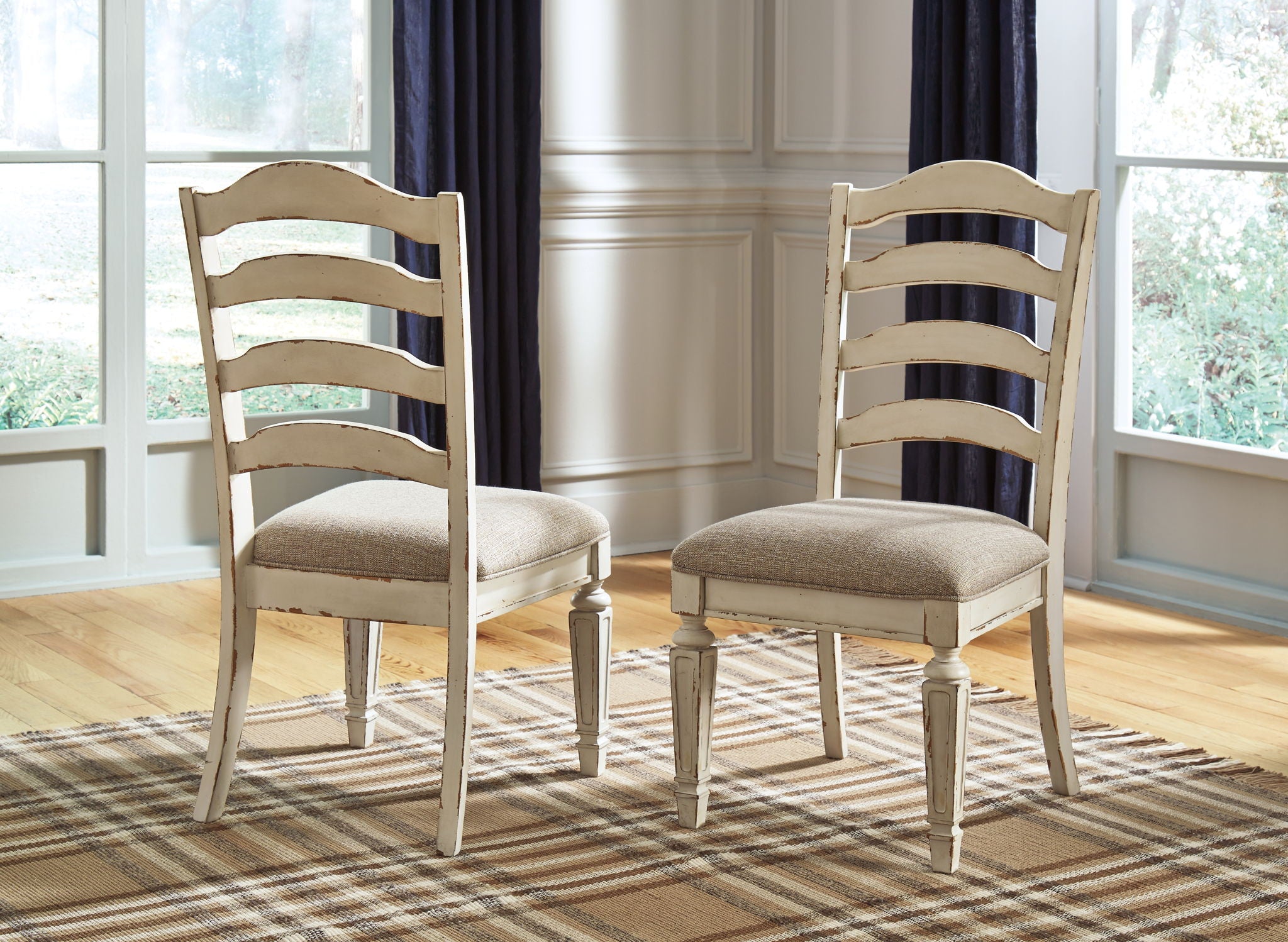 Realyn - Dining UPH Side Chair (Set of 2) - Ladderback - Chipped White