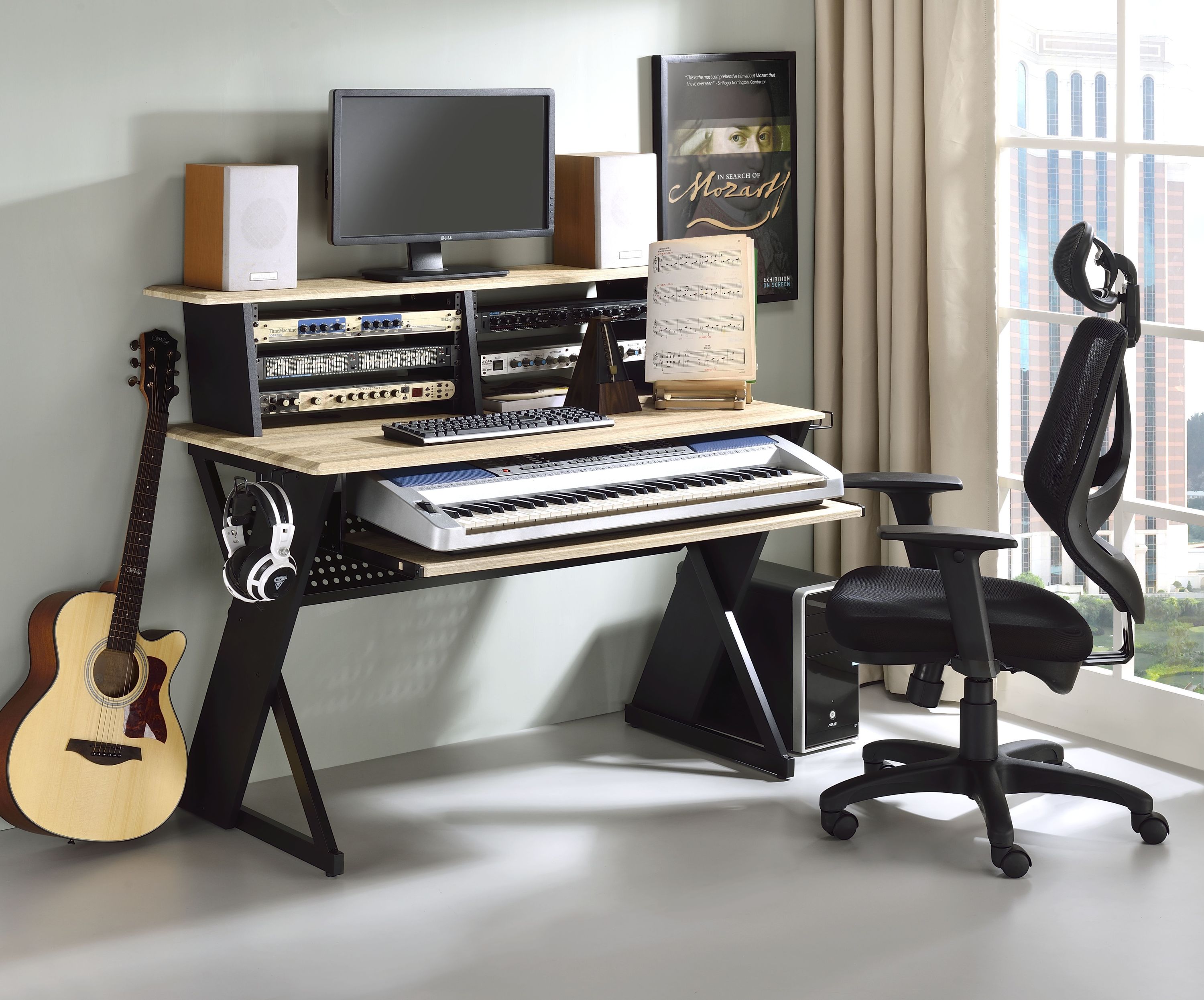 Eleazar Oak Studio Desk | Music Recording Desk