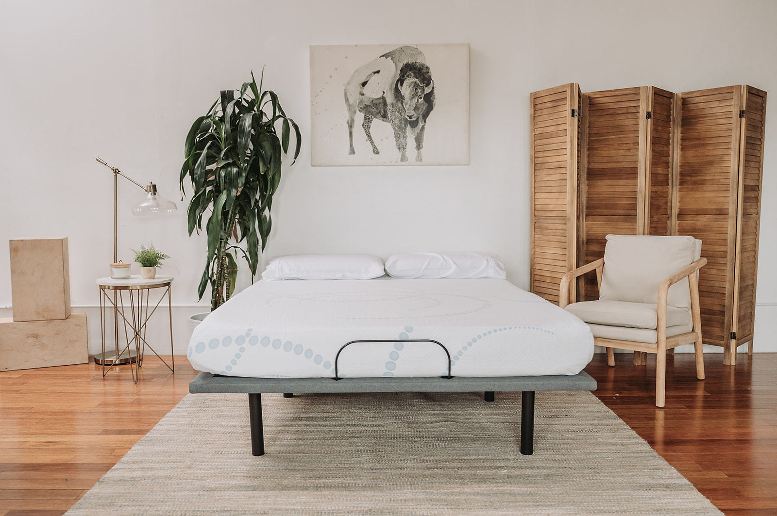 Omne Sleep 8" Queen Mattress: White/Light Blue