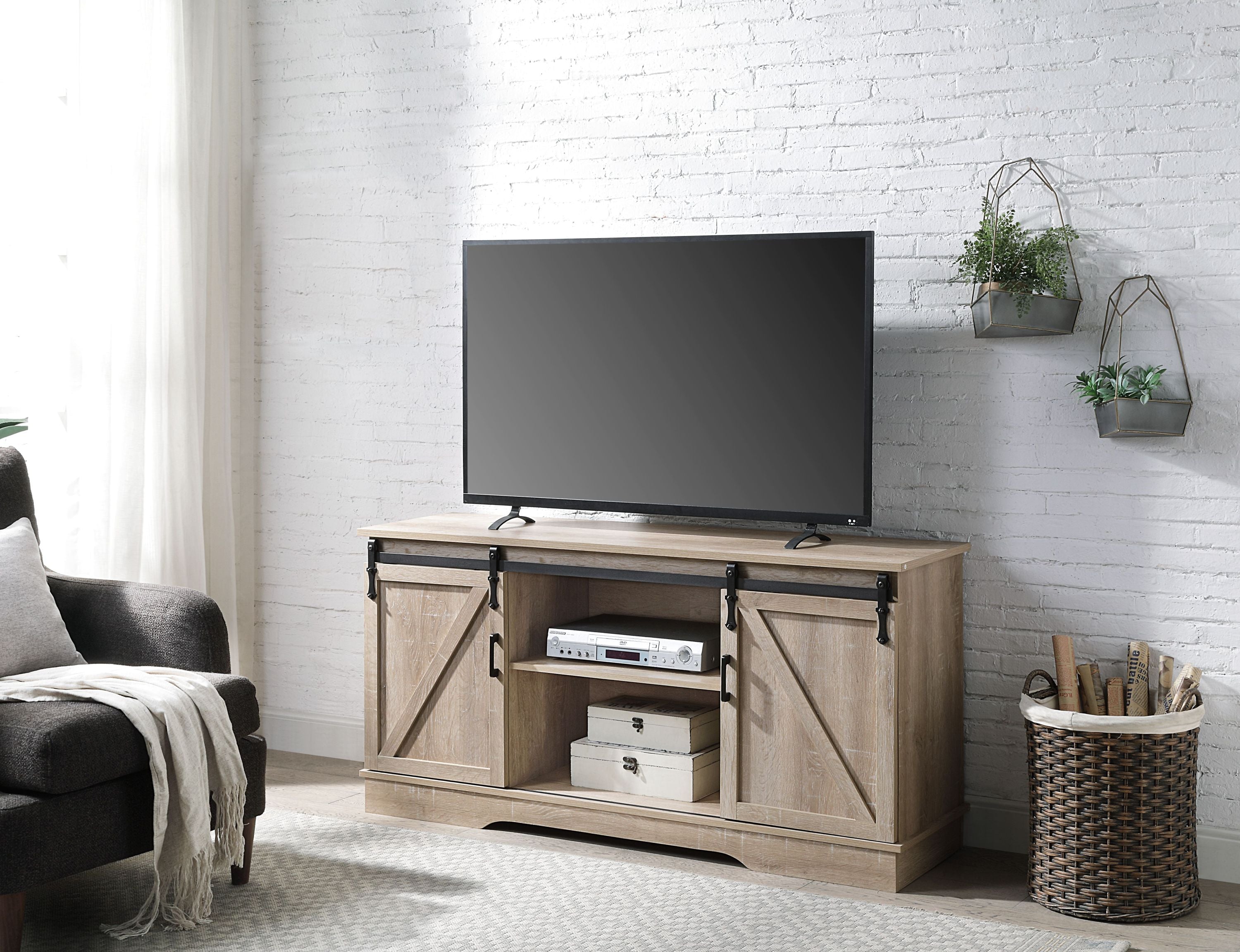 Bennet Oak TV Stand | Modern Entertainment Center