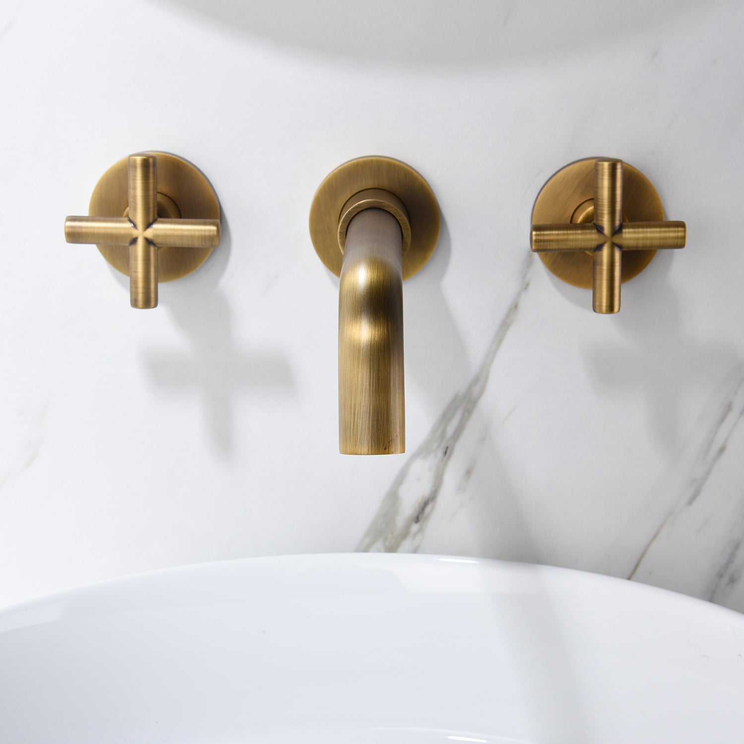 Wall-Mounted Bathroom Faucet: Sink & Install