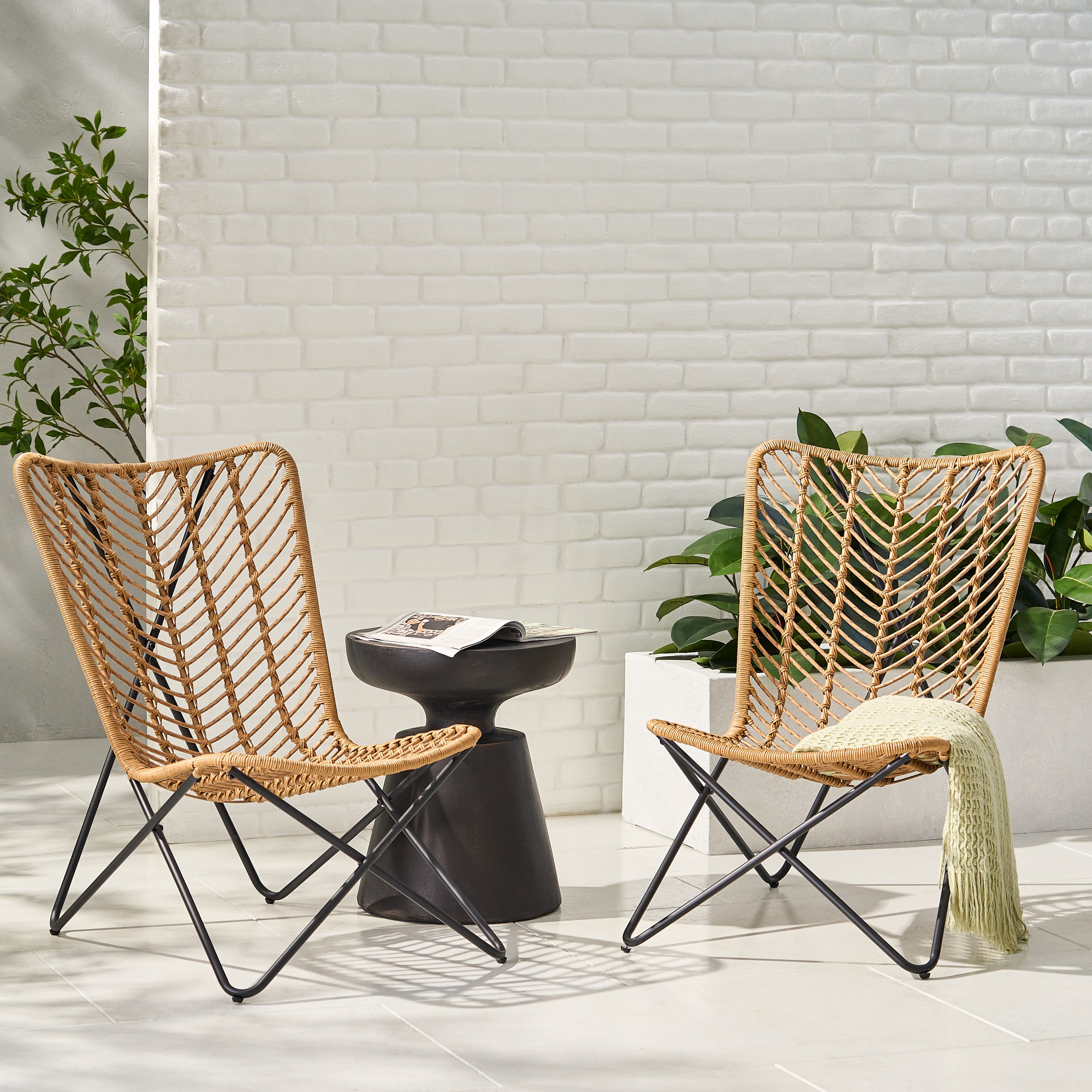Gatlin Outdoor Patio Chair | Durable & Stylish Seating