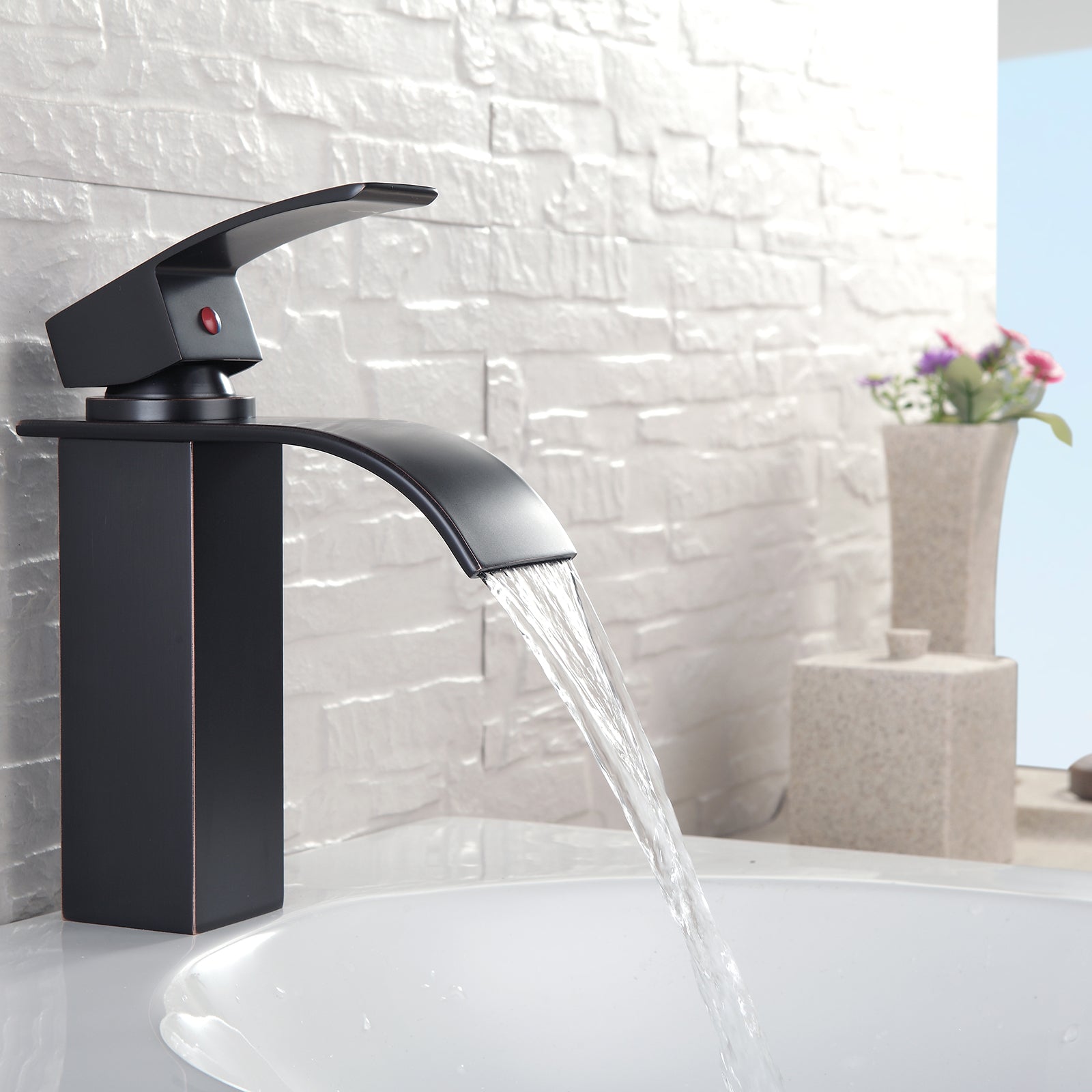 Modern Single Handle Bathroom Faucet