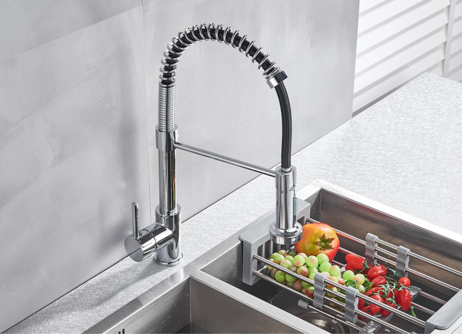 Pull-Down Kitchen Faucet: Single Handle Sprayer