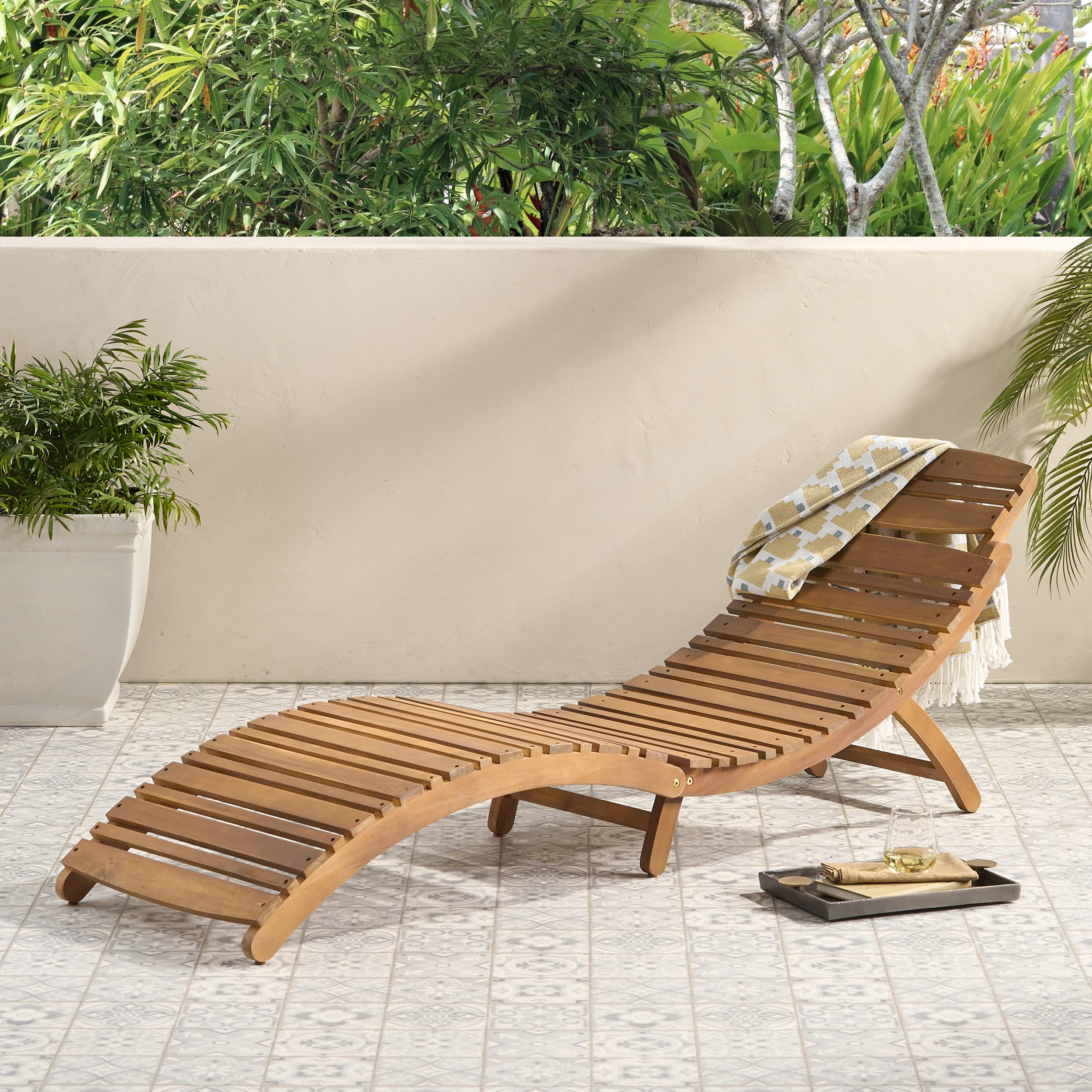 Lahaina Wood Foldable Chaise Lounge Chair