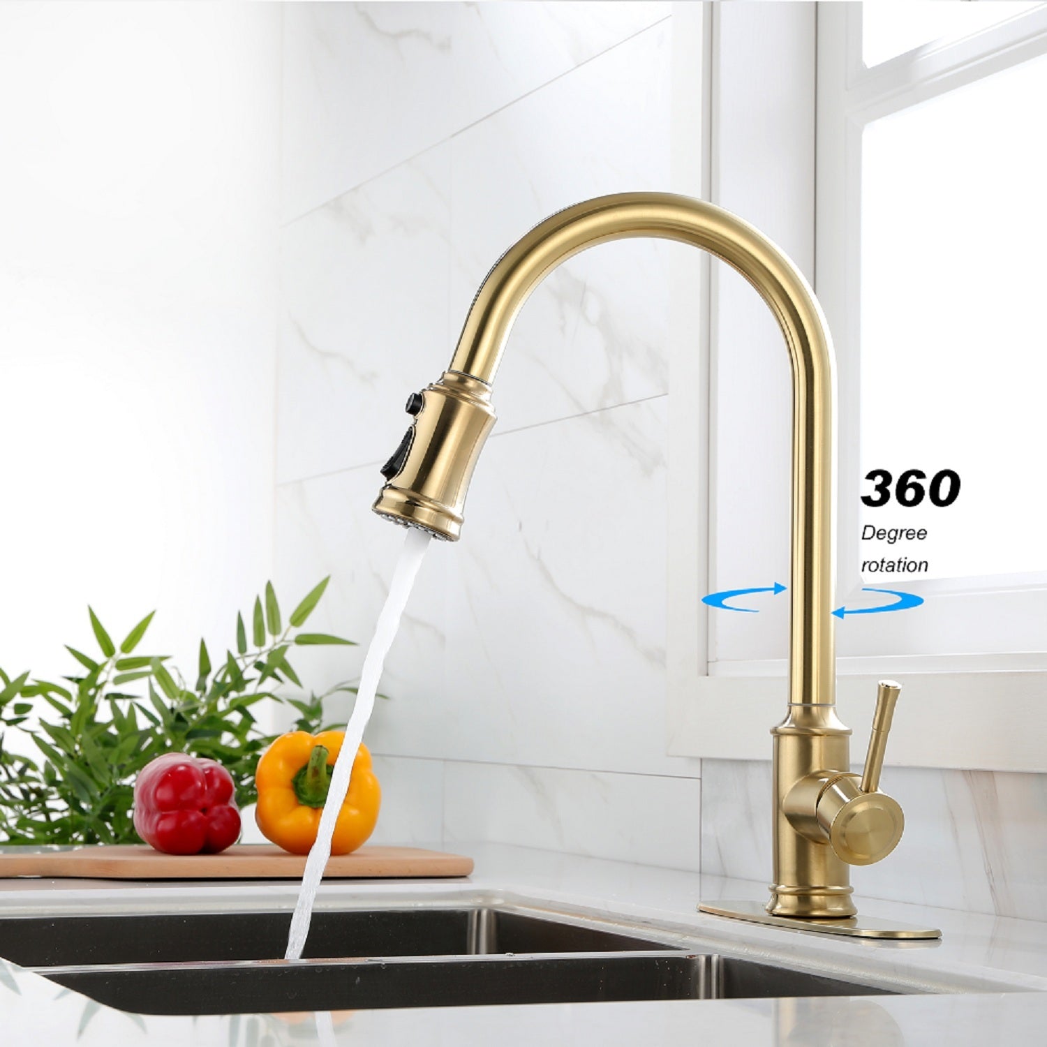 Pull-Down Kitchen Faucet: Touchless Sprayer