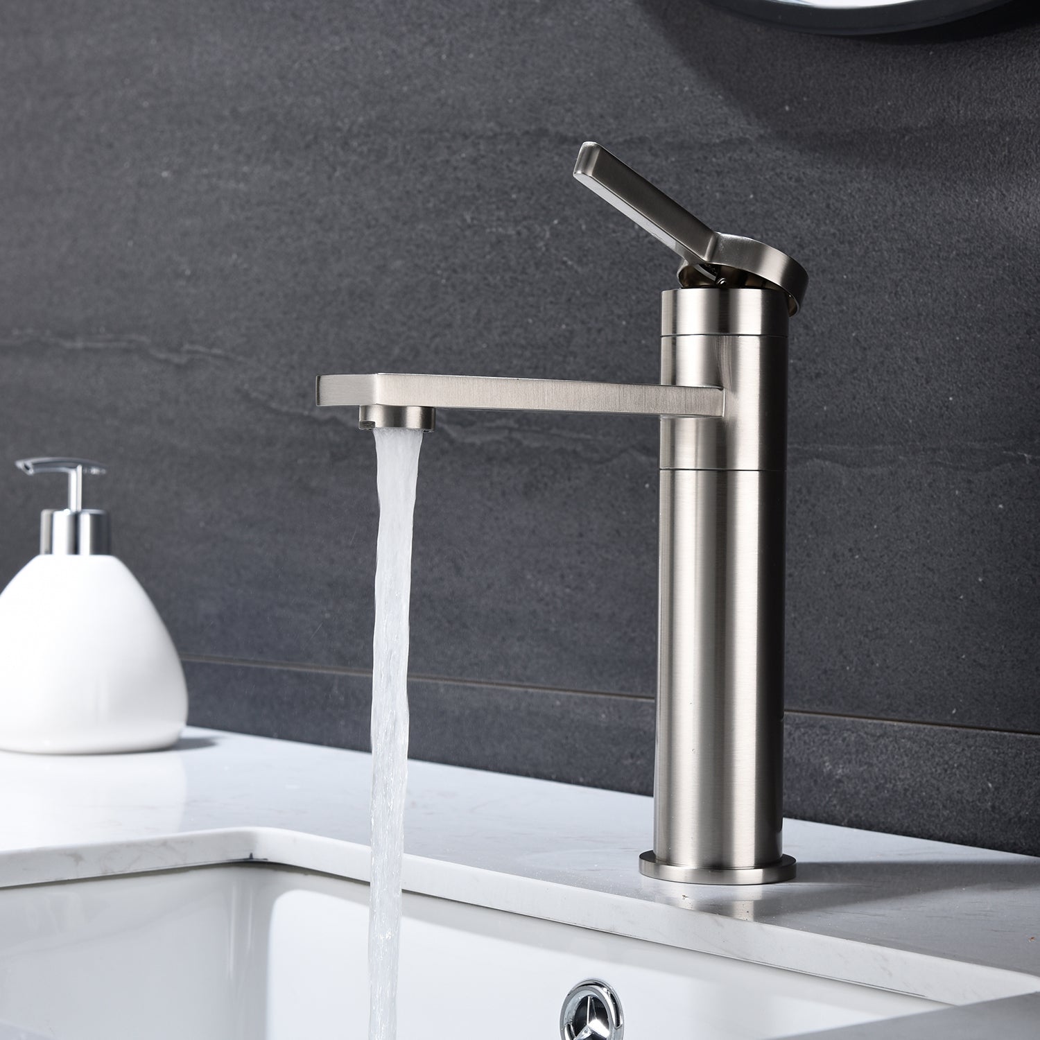 Single Handle Bathroom Sink Faucet Vanity