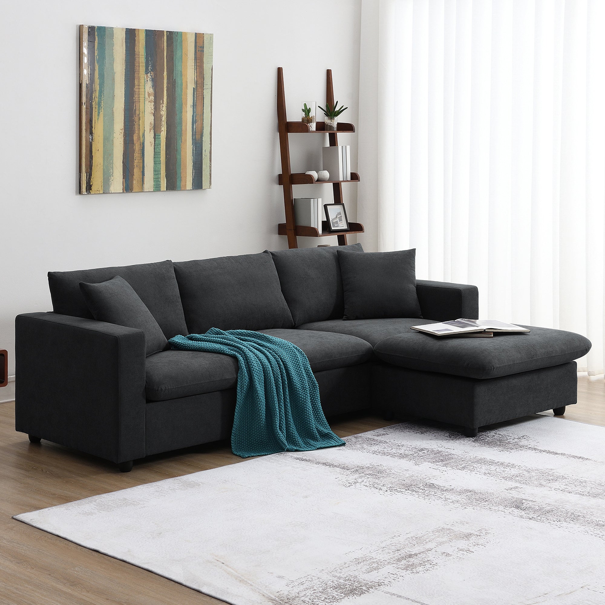 Modern Sectional Sofa: 4-Seat Comfort