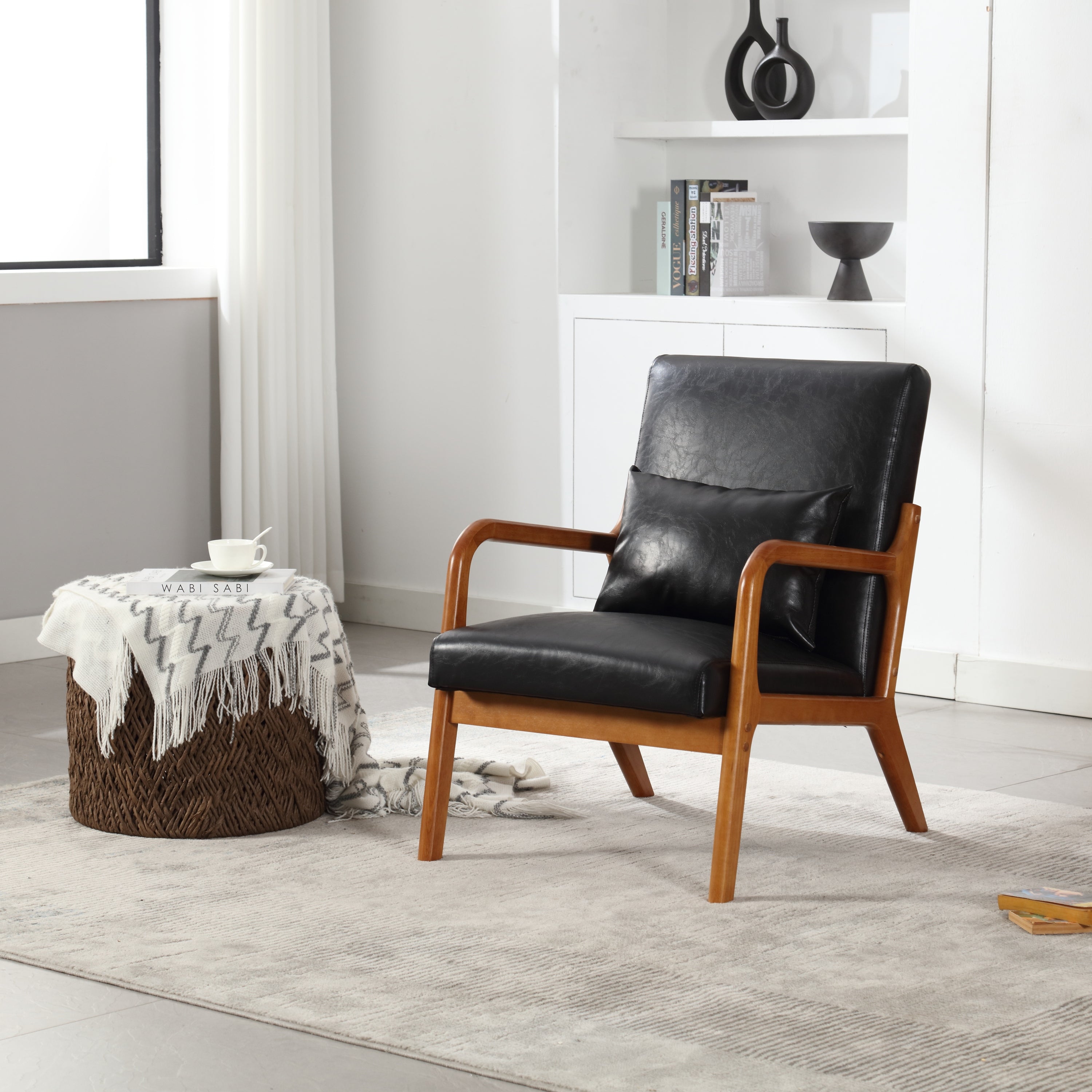 Modern Accent Chair: Solid Wood & PU Leather