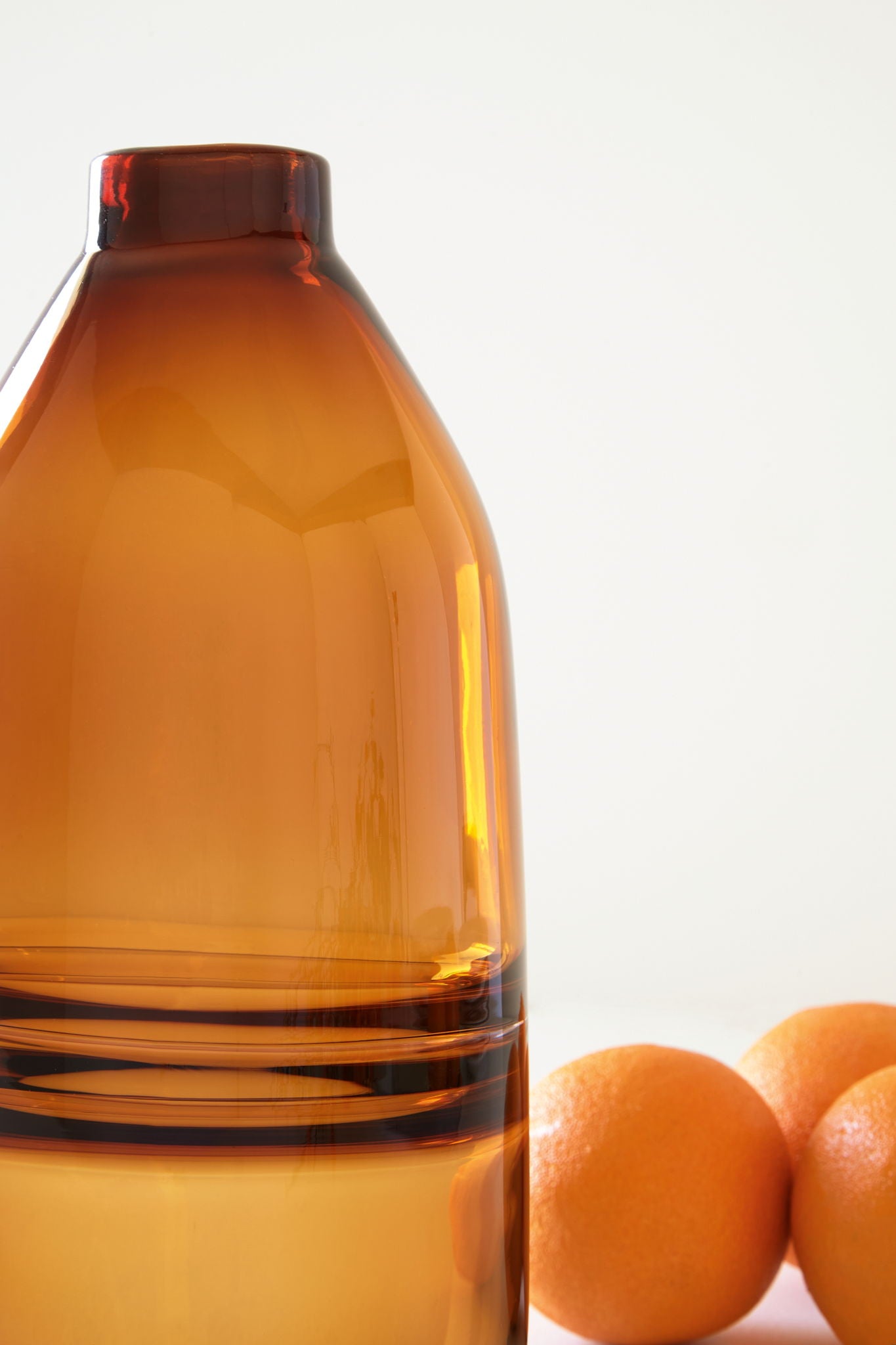 Lemmitt - Vase - Amber