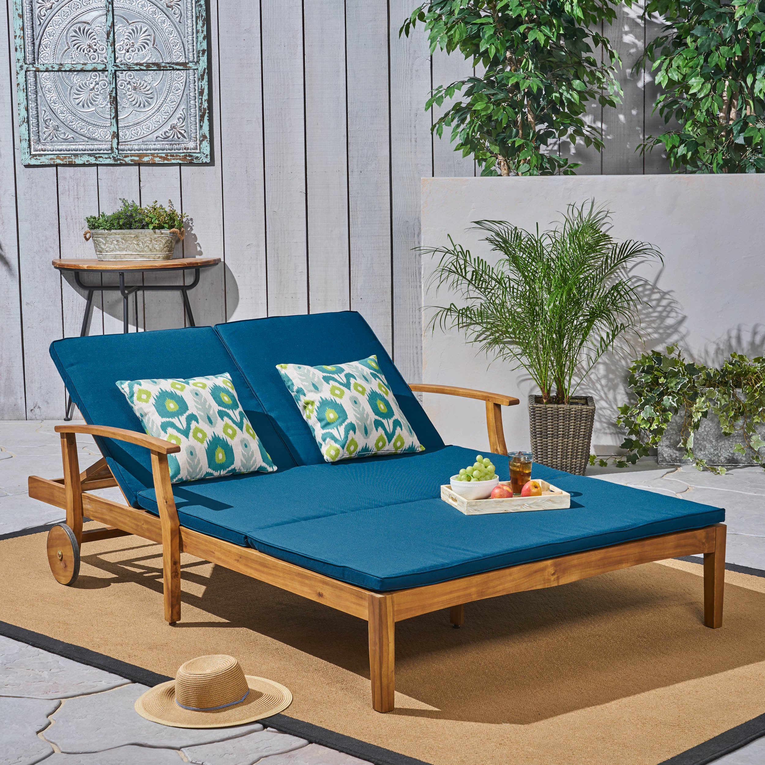 PERLA Double Chaise Lounge: Luxury Outdoor Seating