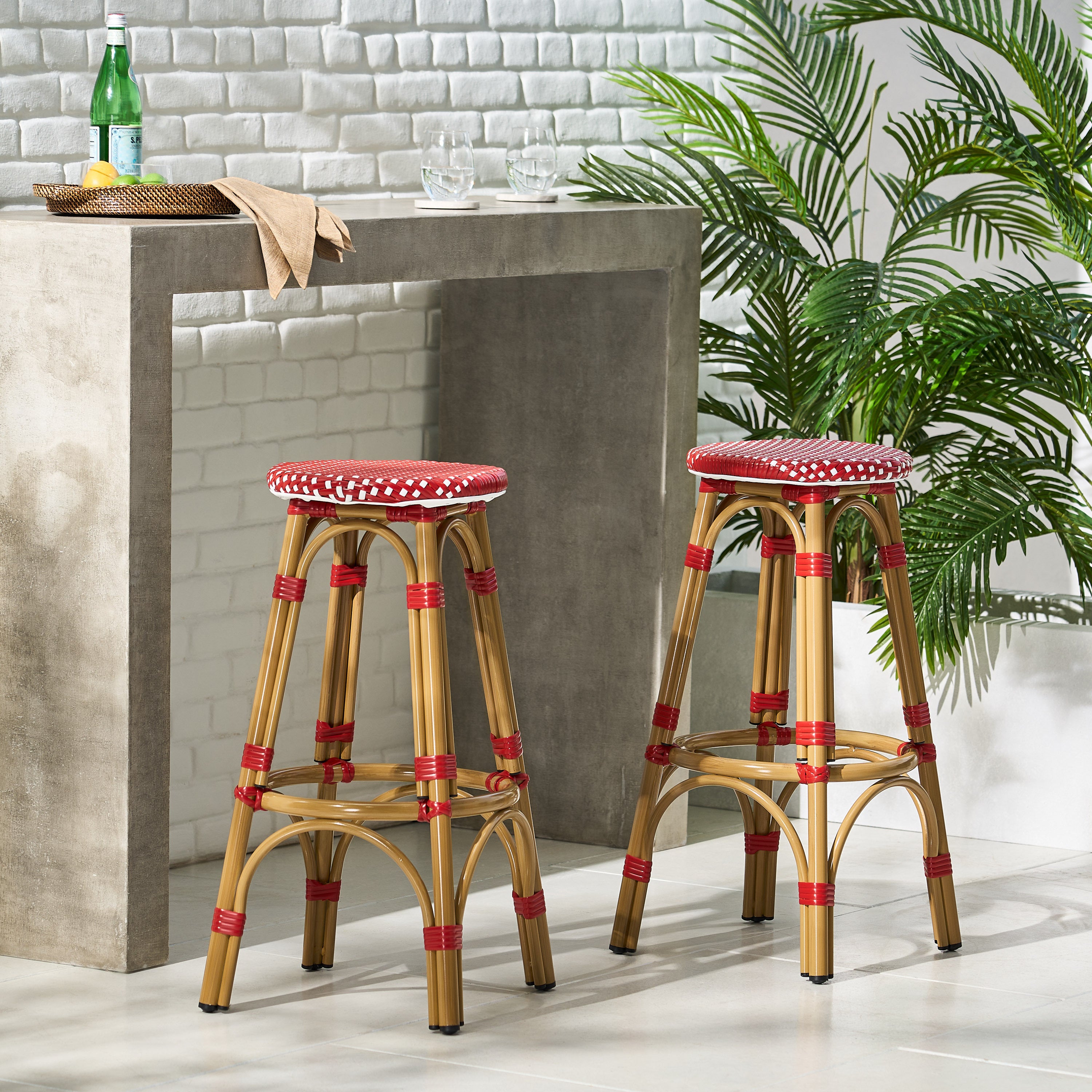 Red Bamboo Barstools: Outdoor PE Ratten, 29.5"