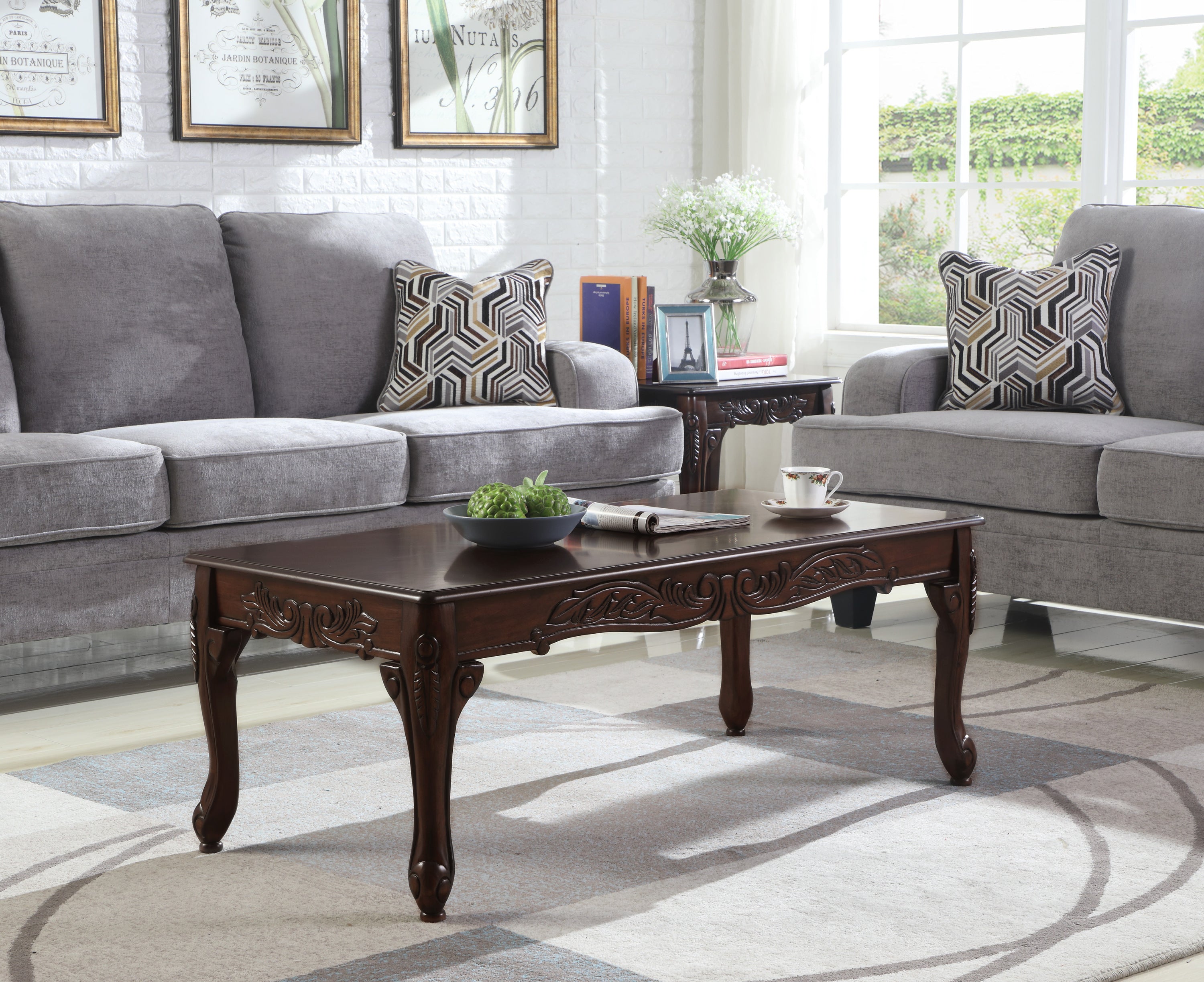 Dark Cherry Coffee Table: Ornate Wood Detailing