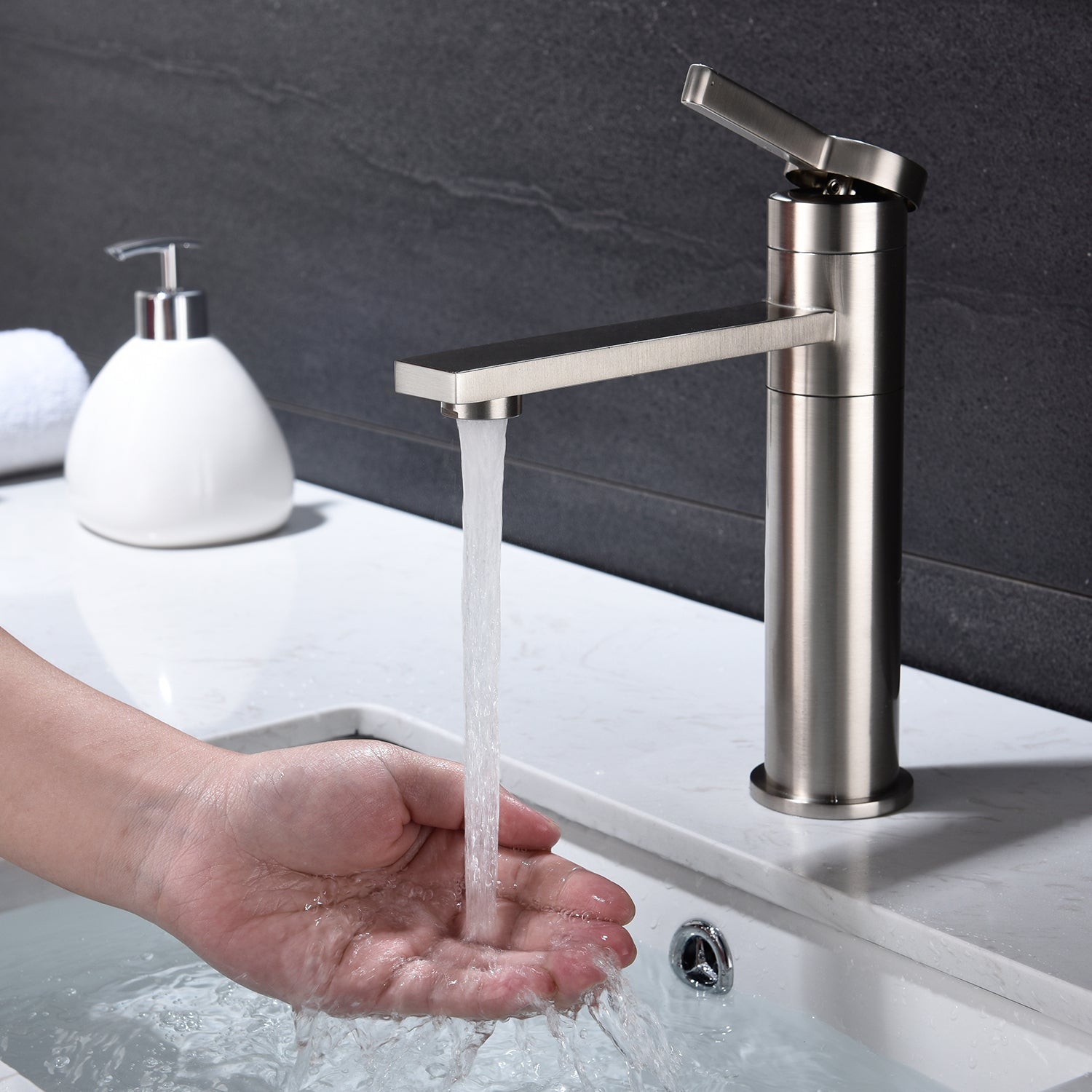 Single Handle Bathroom Vanity Faucet