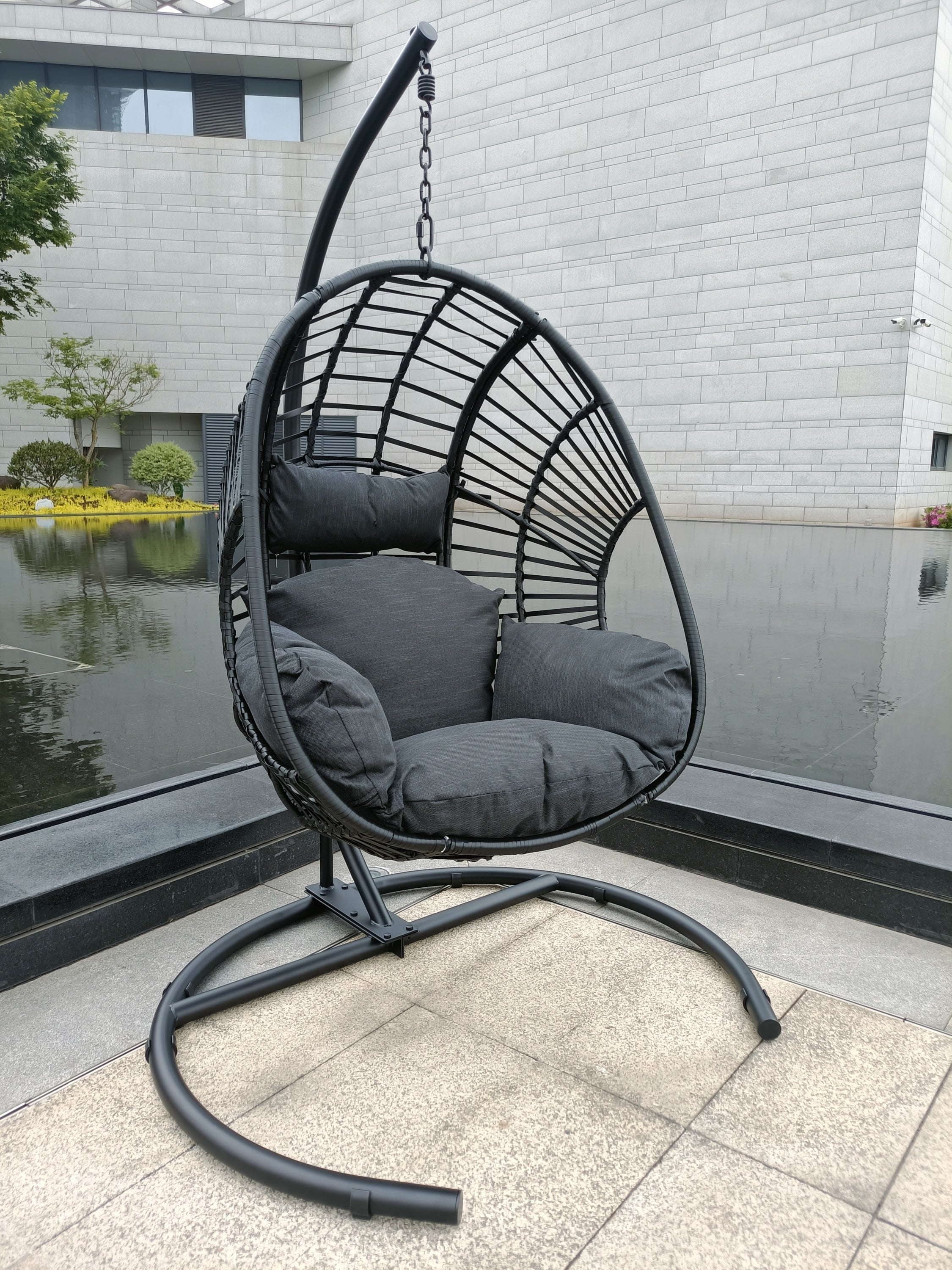 Black PE Wicker Egg Chair with Cushion