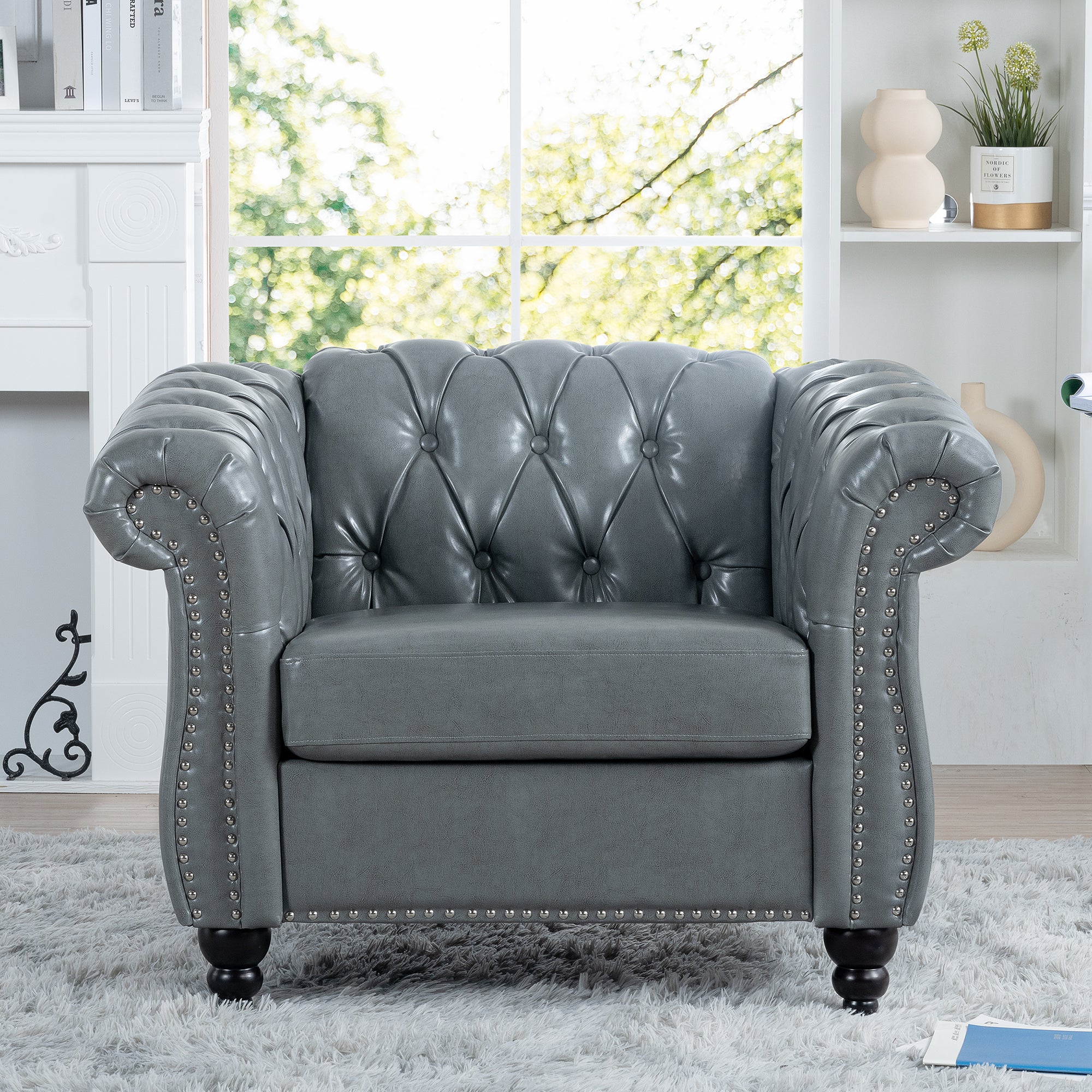 Cozy 1-Seater Sofa: Living Room Comfort